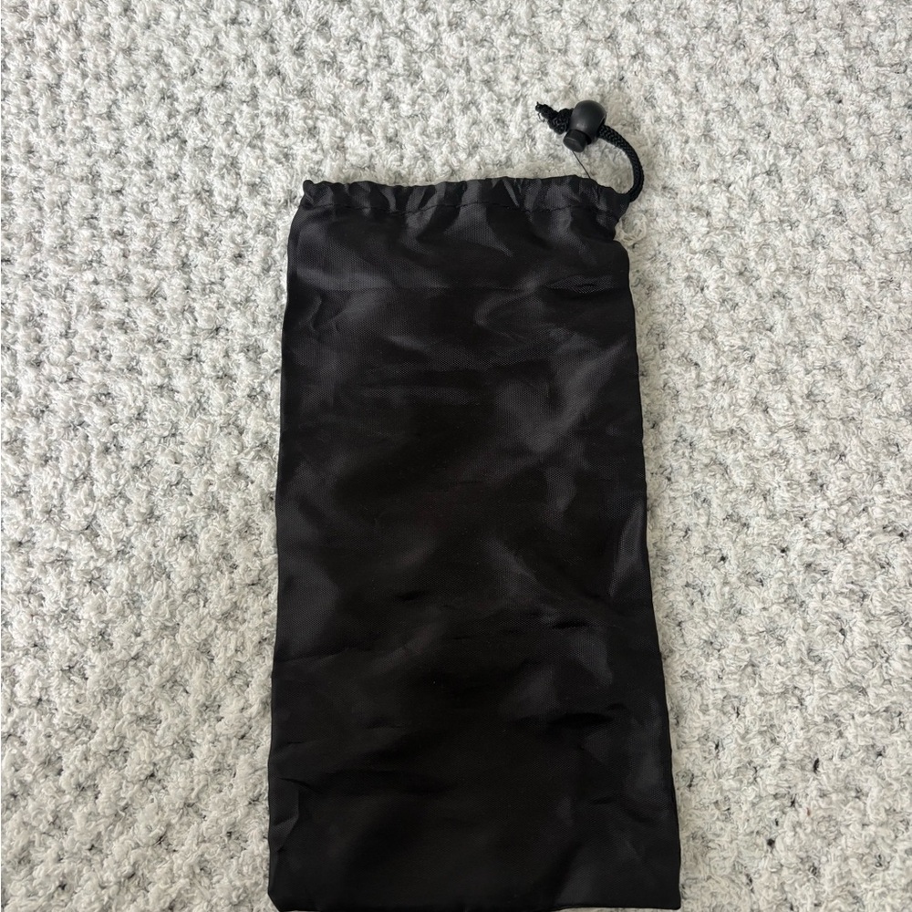 Triangl Bag Set with Accessories - Picture 6 of 8